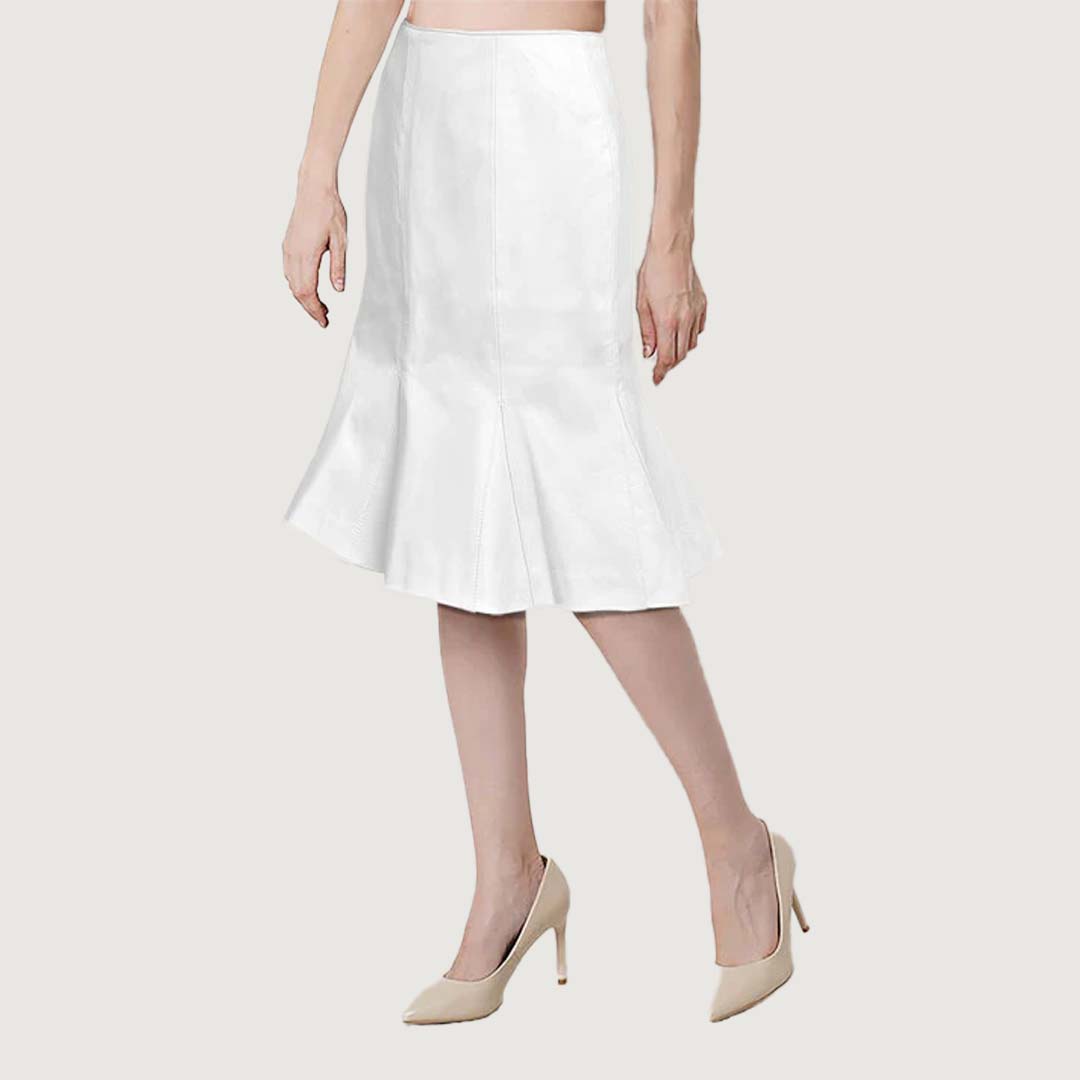 Sculpted Fit & Flare Leather Skirt